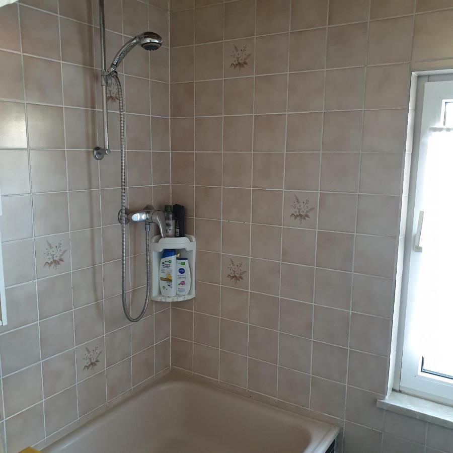 Moderne & Rustikale Monteurwohnung Im Zentrum Eitorf Exteriör bild