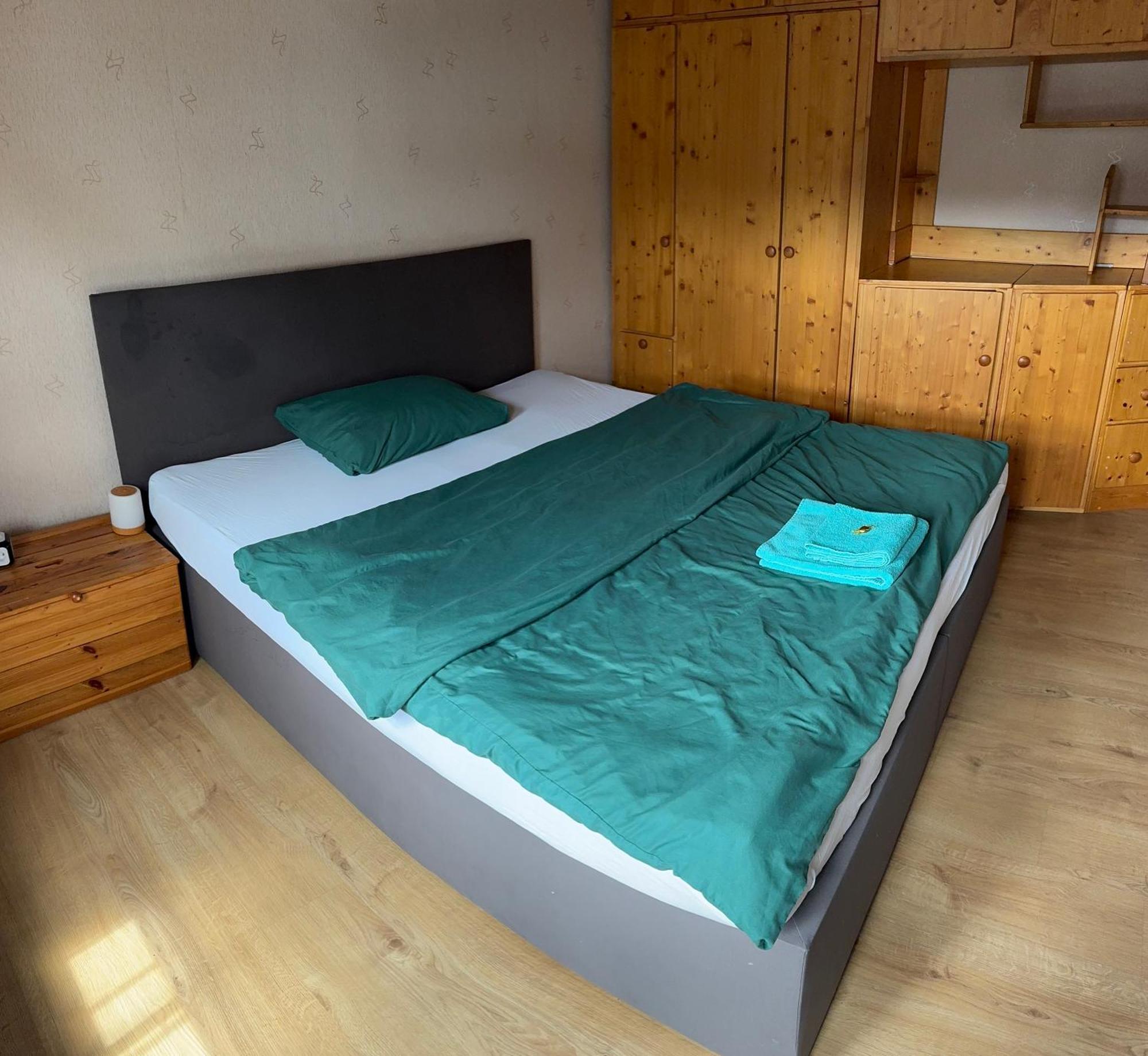 Moderne & Rustikale Monteurwohnung Im Zentrum Eitorf Exteriör bild