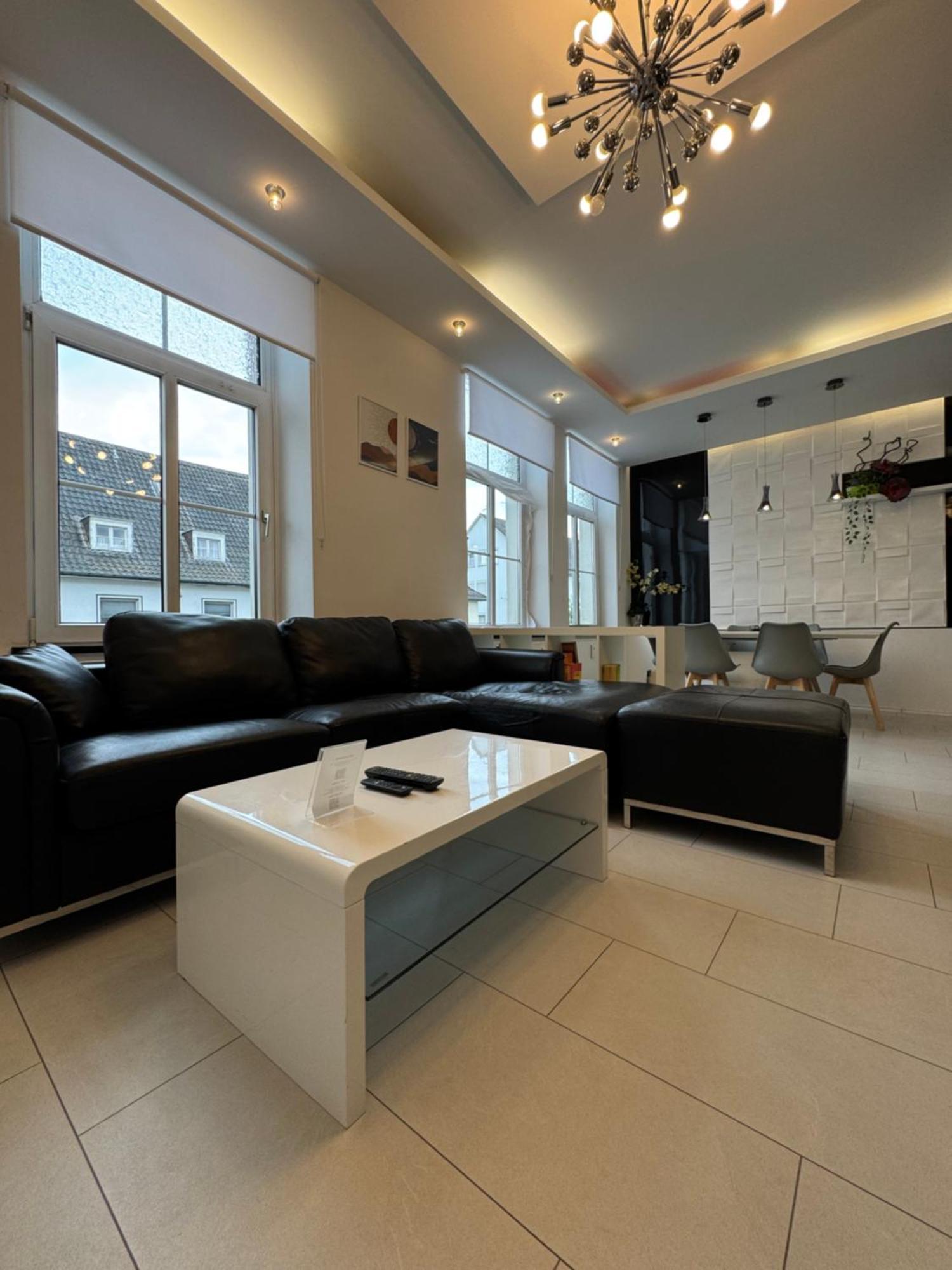 Moderne & Rustikale Monteurwohnung Im Zentrum Eitorf Exteriör bild