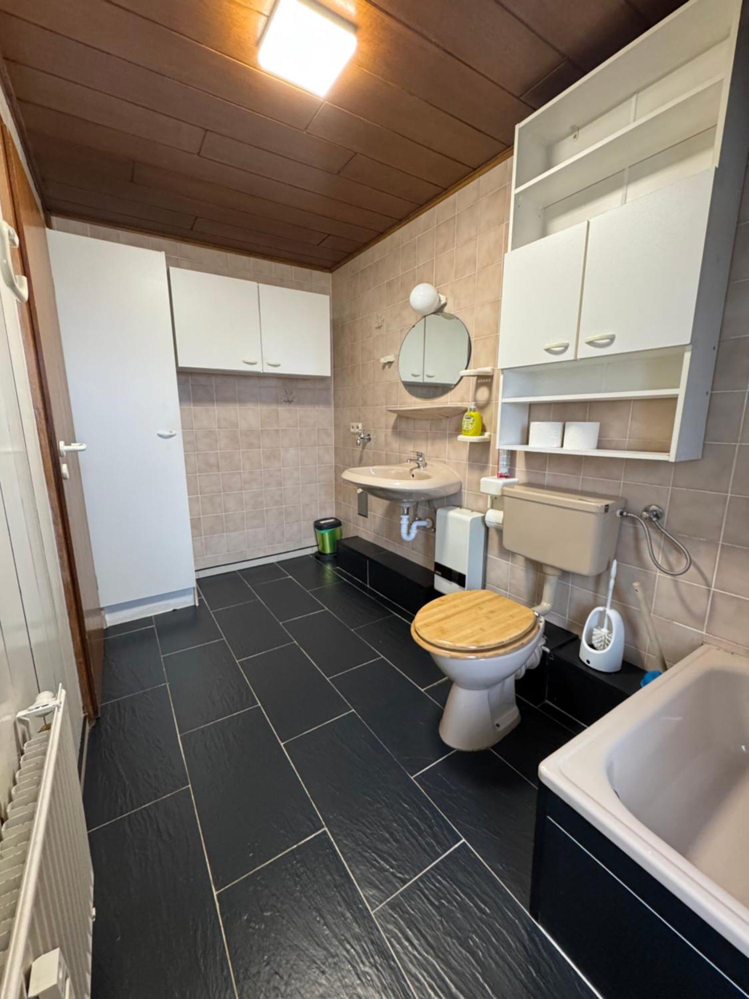 Moderne & Rustikale Monteurwohnung Im Zentrum Eitorf Exteriör bild