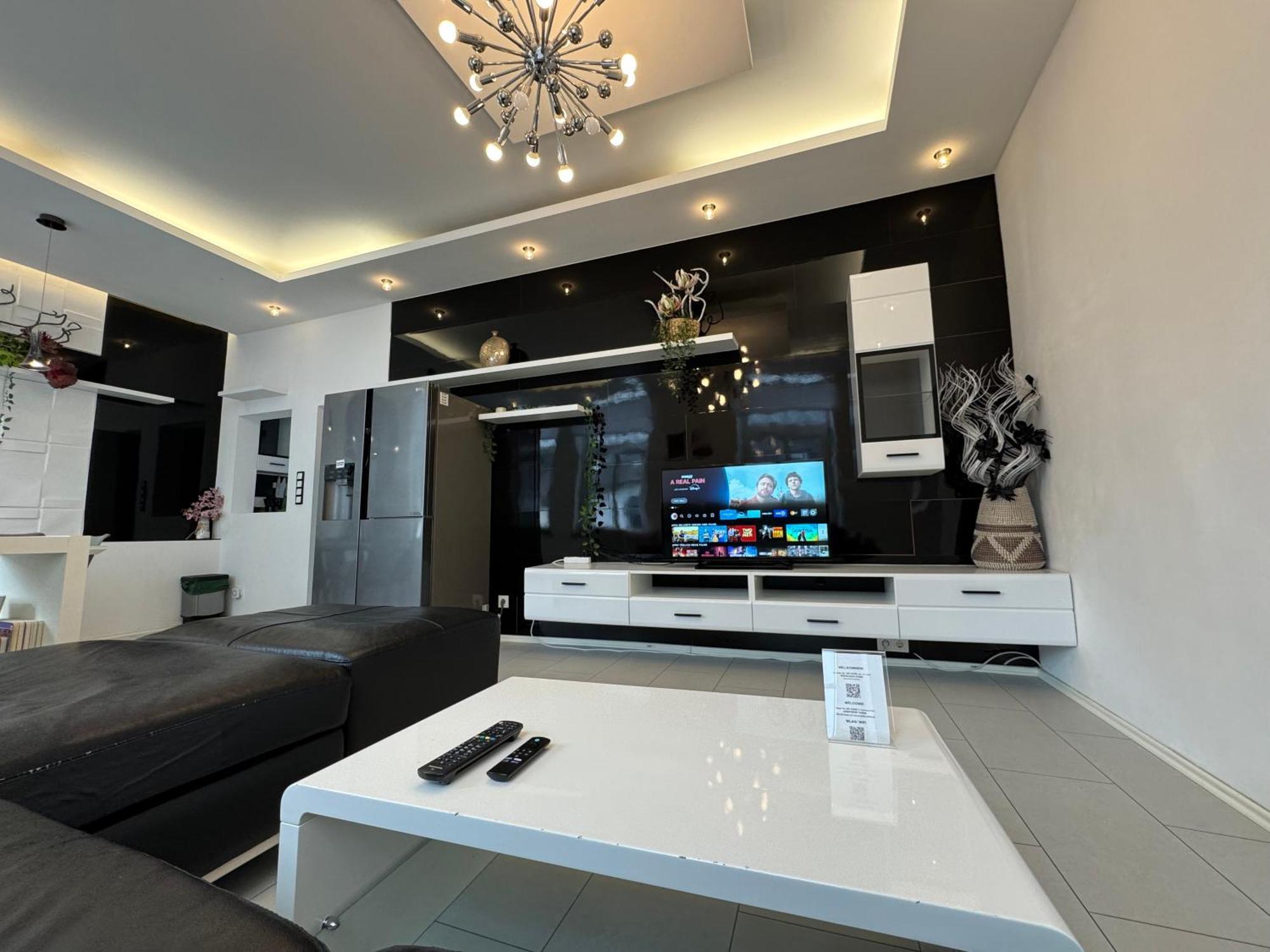 Moderne & Rustikale Monteurwohnung Im Zentrum Eitorf Exteriör bild